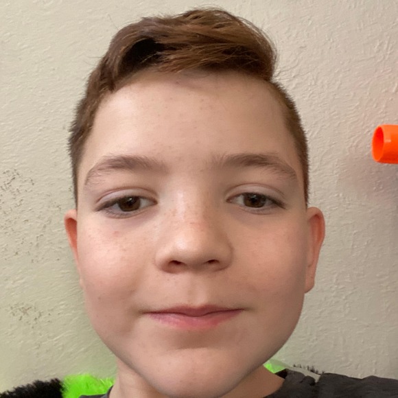 Meet your Posher, Justin - Picture 1 of 1